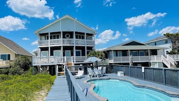 Hus, 6 soverom | Eksteriør