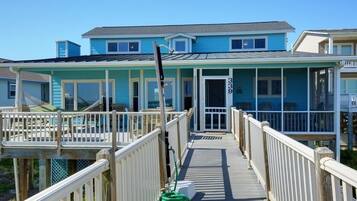 House, 4 Bedrooms | Exterior