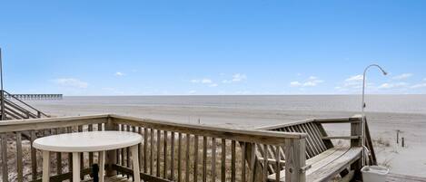 House, 2 Bedrooms | Property grounds