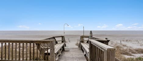 House, 2 Bedrooms | Beach/ocean view