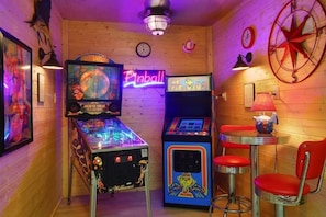 Casa, 3 habitaciones | Sala de juegos