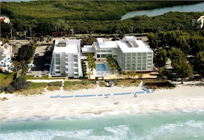 Private beach, white sand, beach cabanas, sun loungers