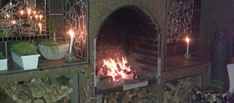 44 On Ennis Guest Lodge and Restaurant