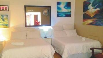 1 habitación, tabla de planchar con plancha y wifi gratis