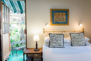 Room (Blue Grass) | View from room