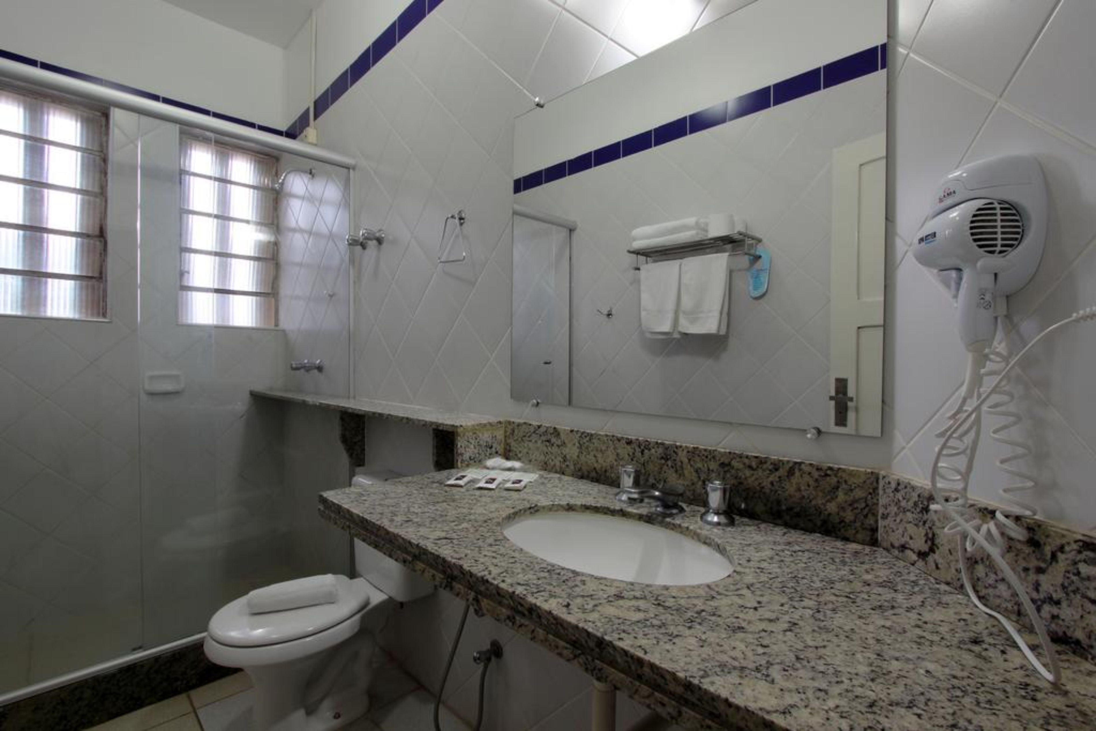 single room | bathroom | shower, free toiletries, hair dryer, towels
