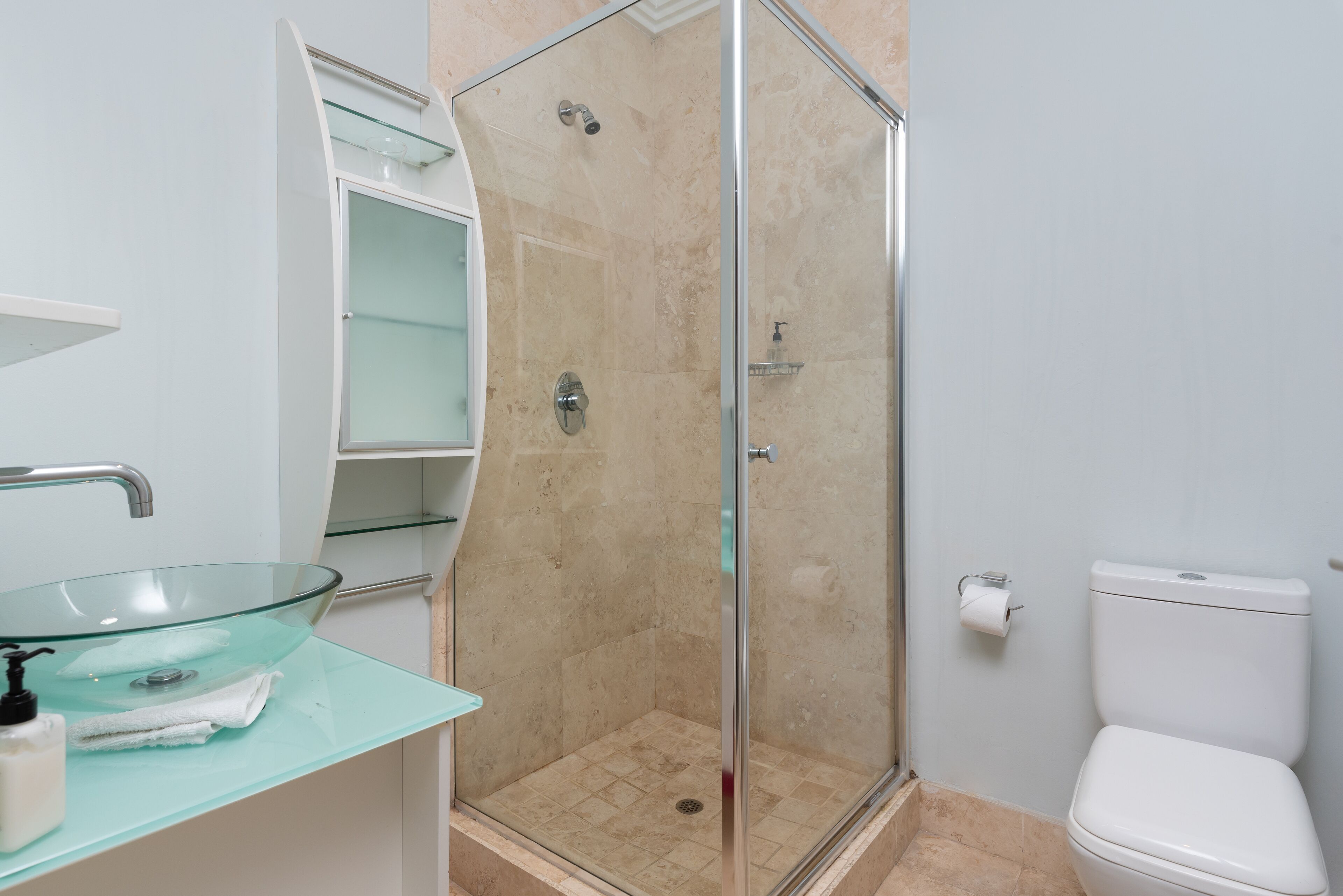 Douche de la salle de bain