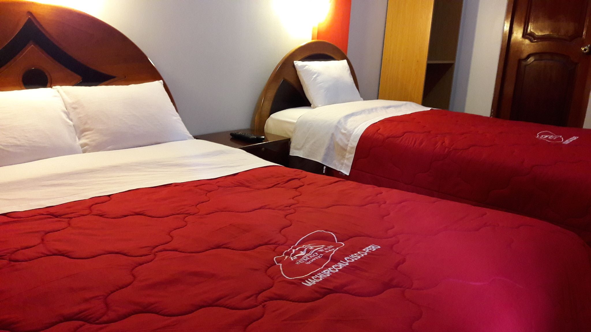 Quarto casal, 2 camas de solteiro | Wi-Fi de cortesia