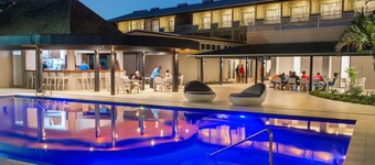 Tanoa International Dateline Hotel