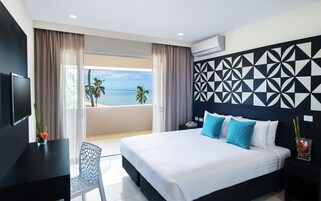 套房, 海洋景观 | 高档床上用品、客房内保险箱、免费婴儿床、折叠床/加床（额外收费）