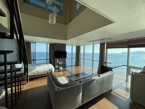 Pent House Deluxe Ocean 1501 | Individually decorated, individually furnished, free WiFi, bed sheets - Elysia Boutique Hotel (Busan)