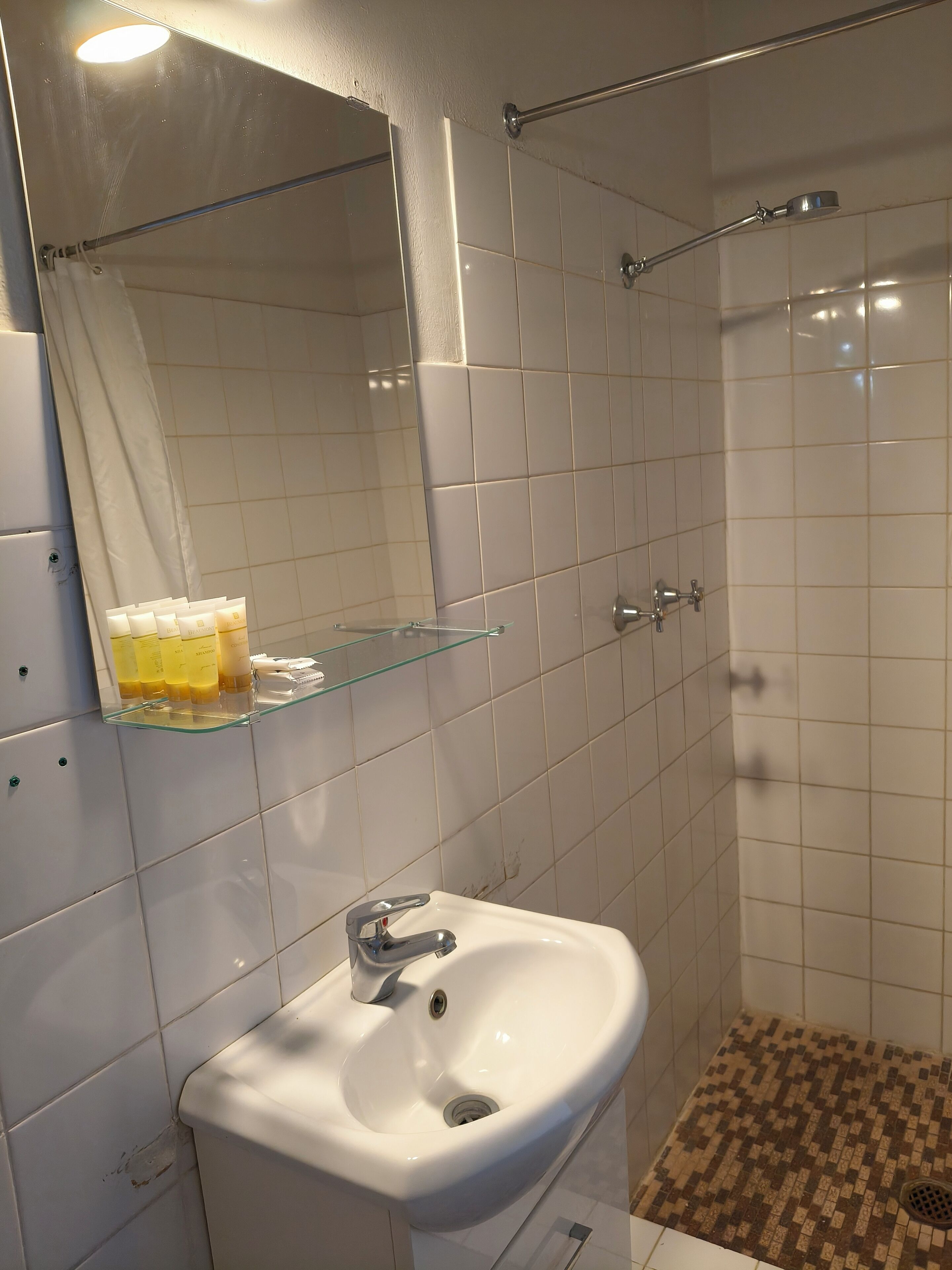 Appartamento, 2 camere da letto, angolo cottura | Bagno | Doccia, set di cortesia gratuito, asciugamani