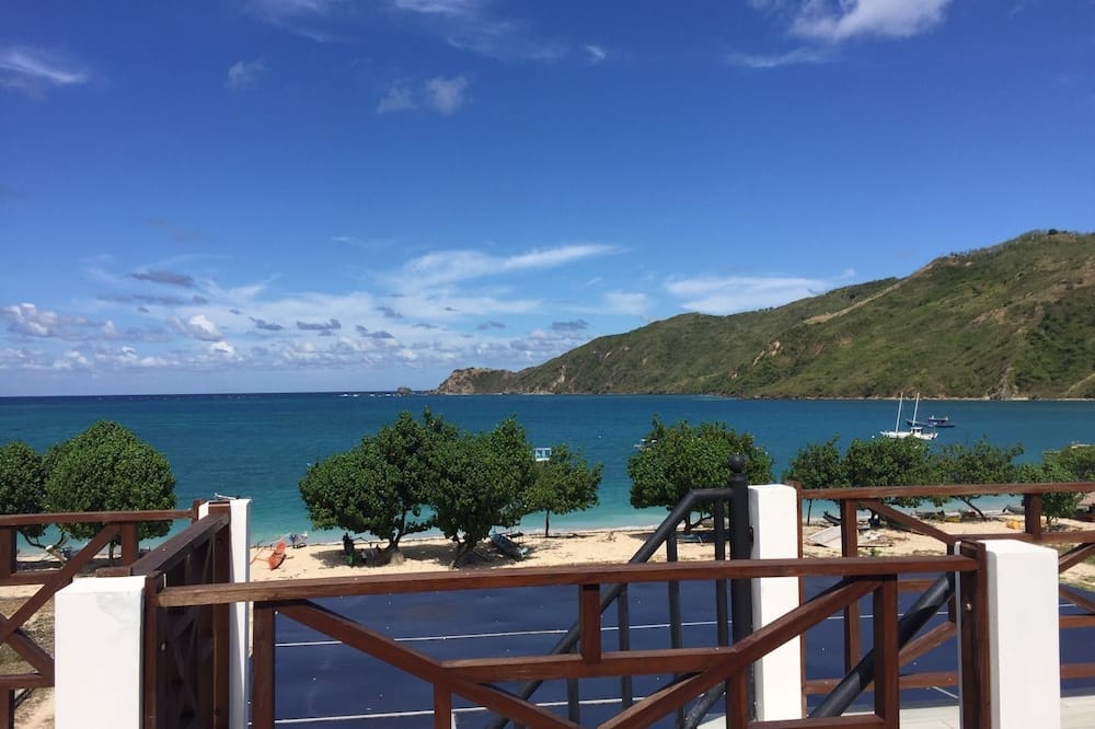 Friends Beach Hotel