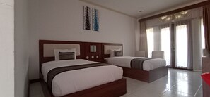 Superior Twin kamer | Een minibar, een kluis op de kamer, een bureau, gratis wifi