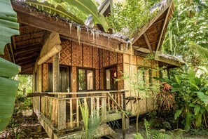 Terrace/patio - Siargao Inn Beach Resort (General Luna)