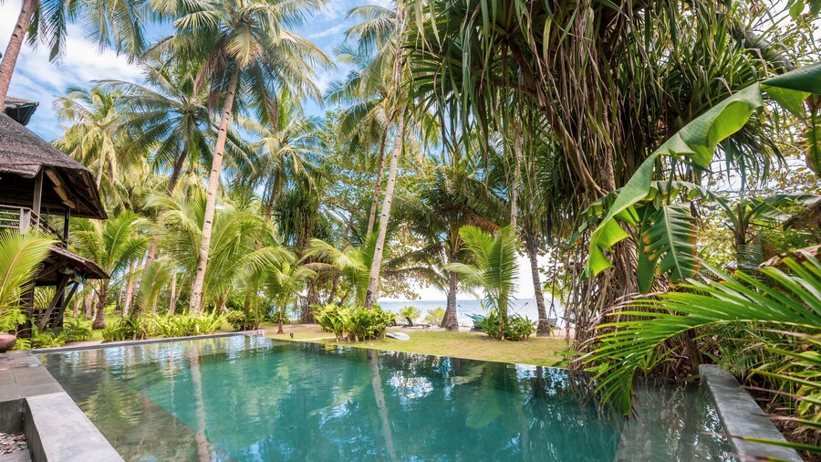 Siargao Inn Beach Resort