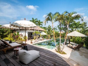 Sun deck - Villa Tibu Indah (Canggu)