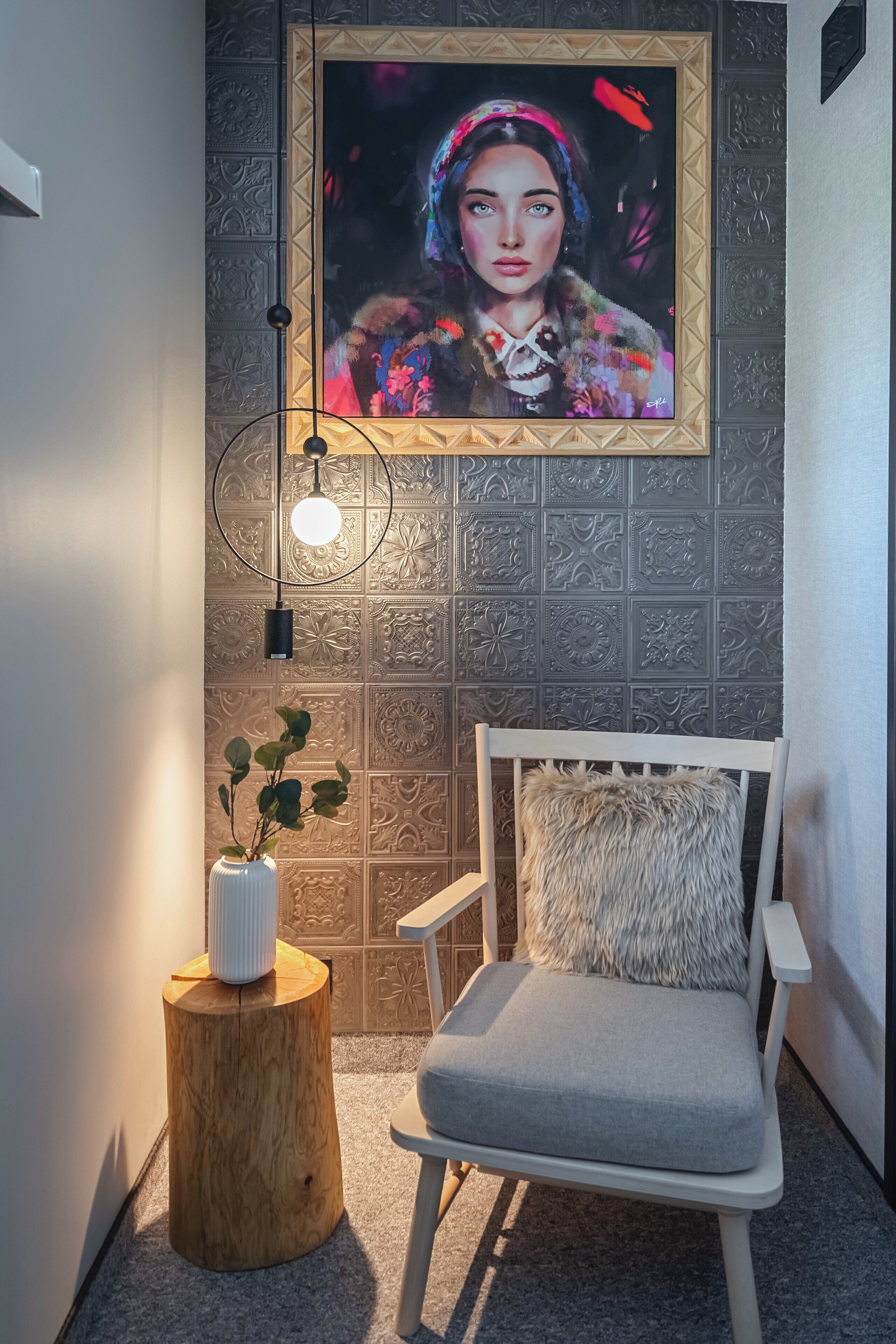 deluxe studio (2 adults with direct access to therms) | living area | flat-screen tv