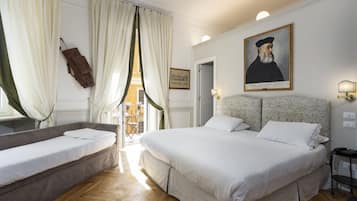 Junior Suite, Balcony | Egyptian cotton sheets, premium bedding, down comforters