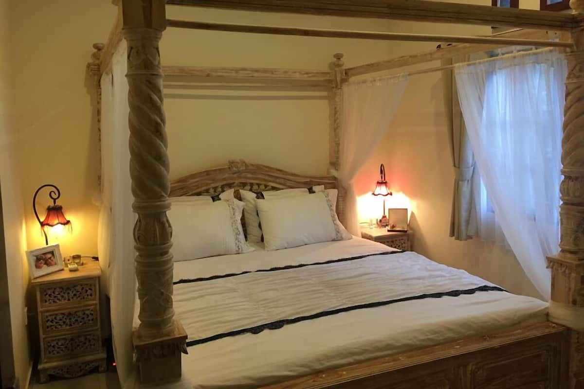 Amorzao | 1 bedroom, premium bedding, desk, free WiFi