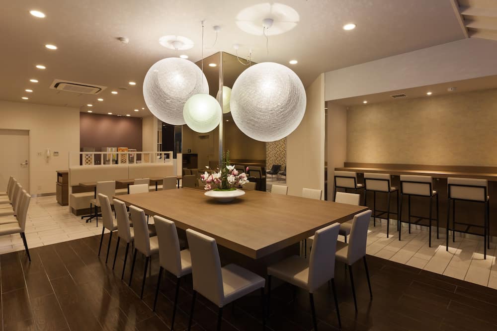 JR WEST GROUP VIA INN KYOTO SHIJOMUROMACHI