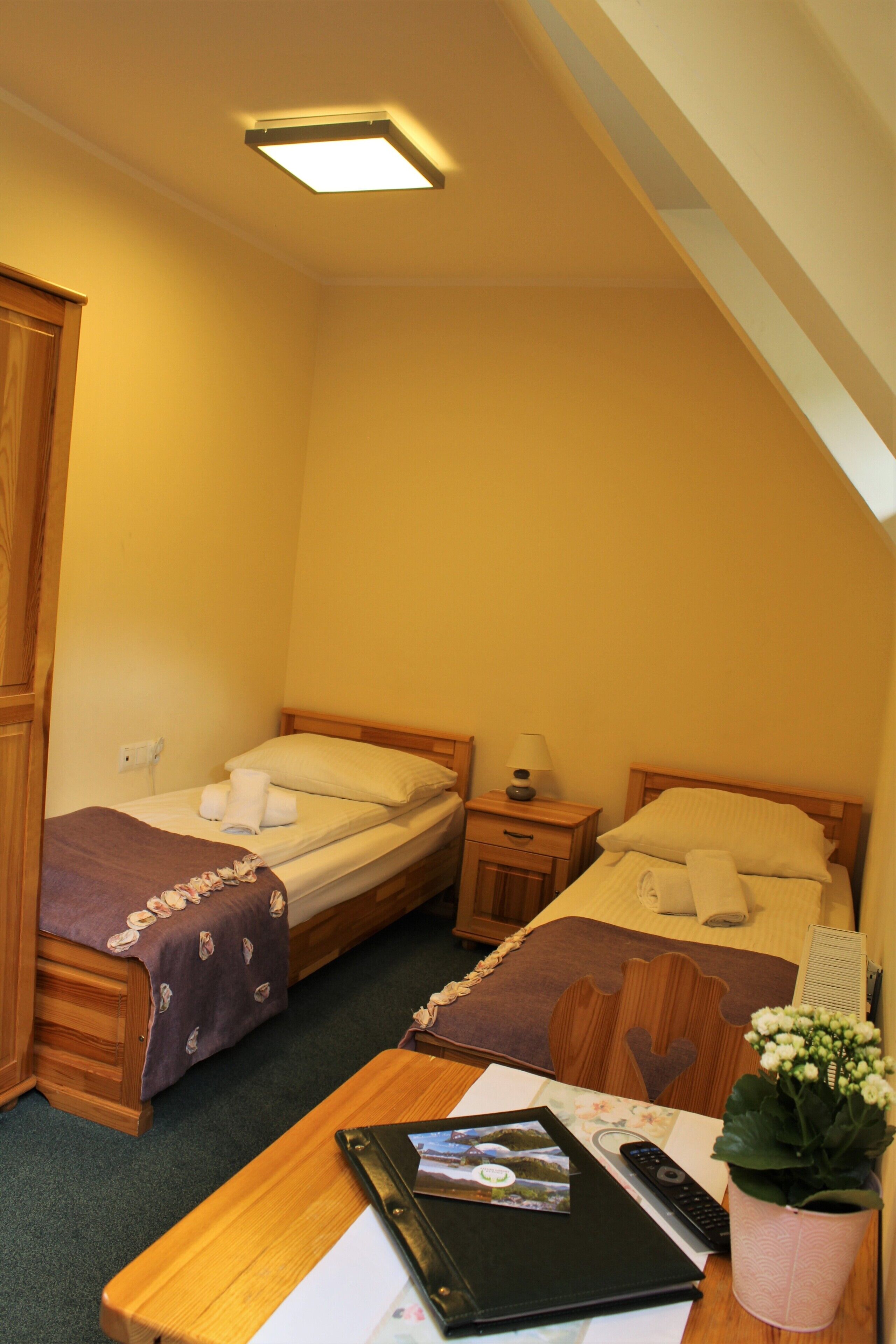 Kamar