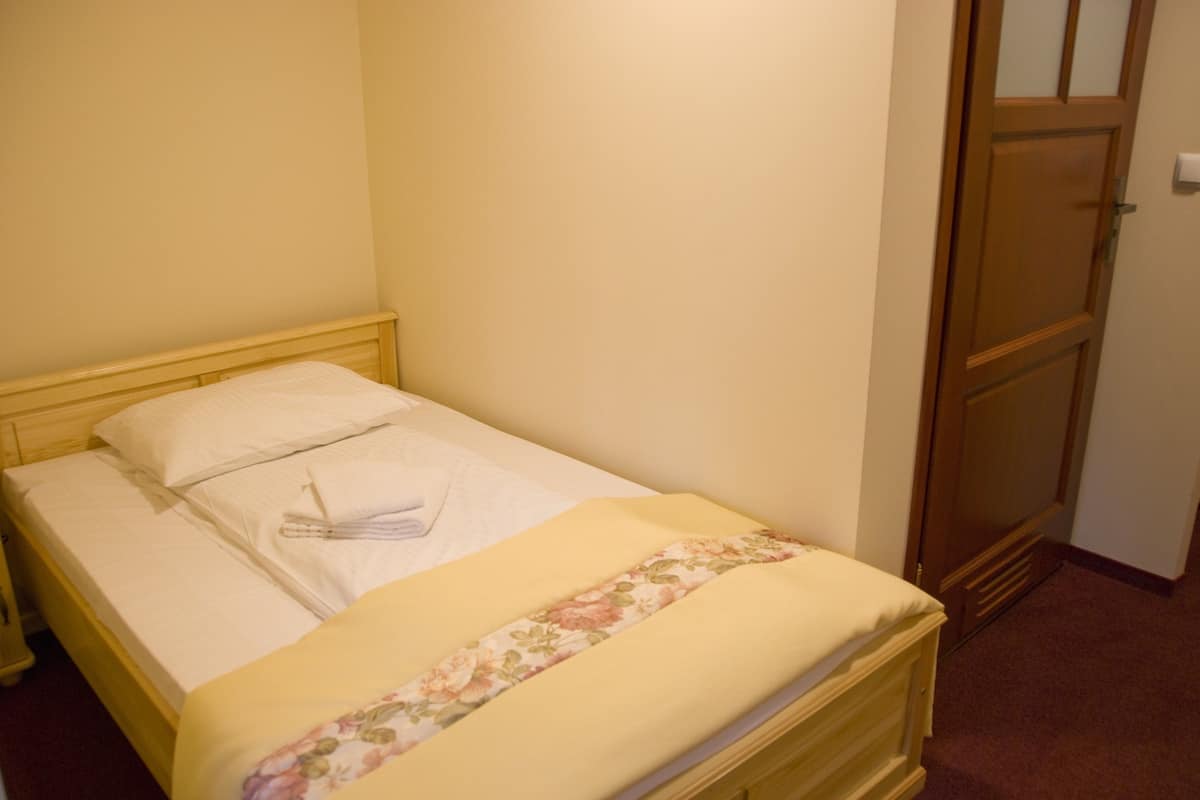 Wifi gratis y ropa de cama