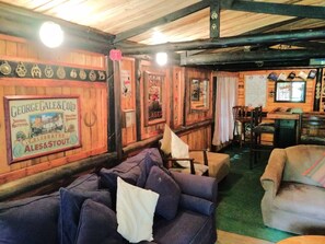 Sports bar - Andelomi Forest Lodge (Storms River)