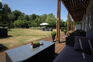 Terrace/patio - Les Jardins d'Ulysse, The Originals Relais (Cucq)
