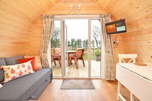 Cabana familiar | Decoració individual, mobiliari individual i planxa i posts de planxar 