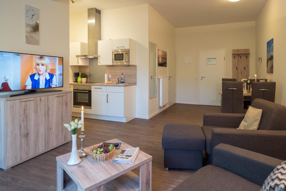 Apartment, 1 Bedroom, Annex Building (50 - 200m to main building) | Living area | 43-inch flat-screen TV with cable channels, TV