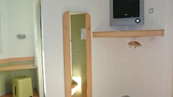 Chambre Triple, plusieurs lits | Équipements de la chambre