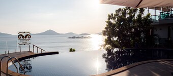 Victoria Cliff Hotel & Resort