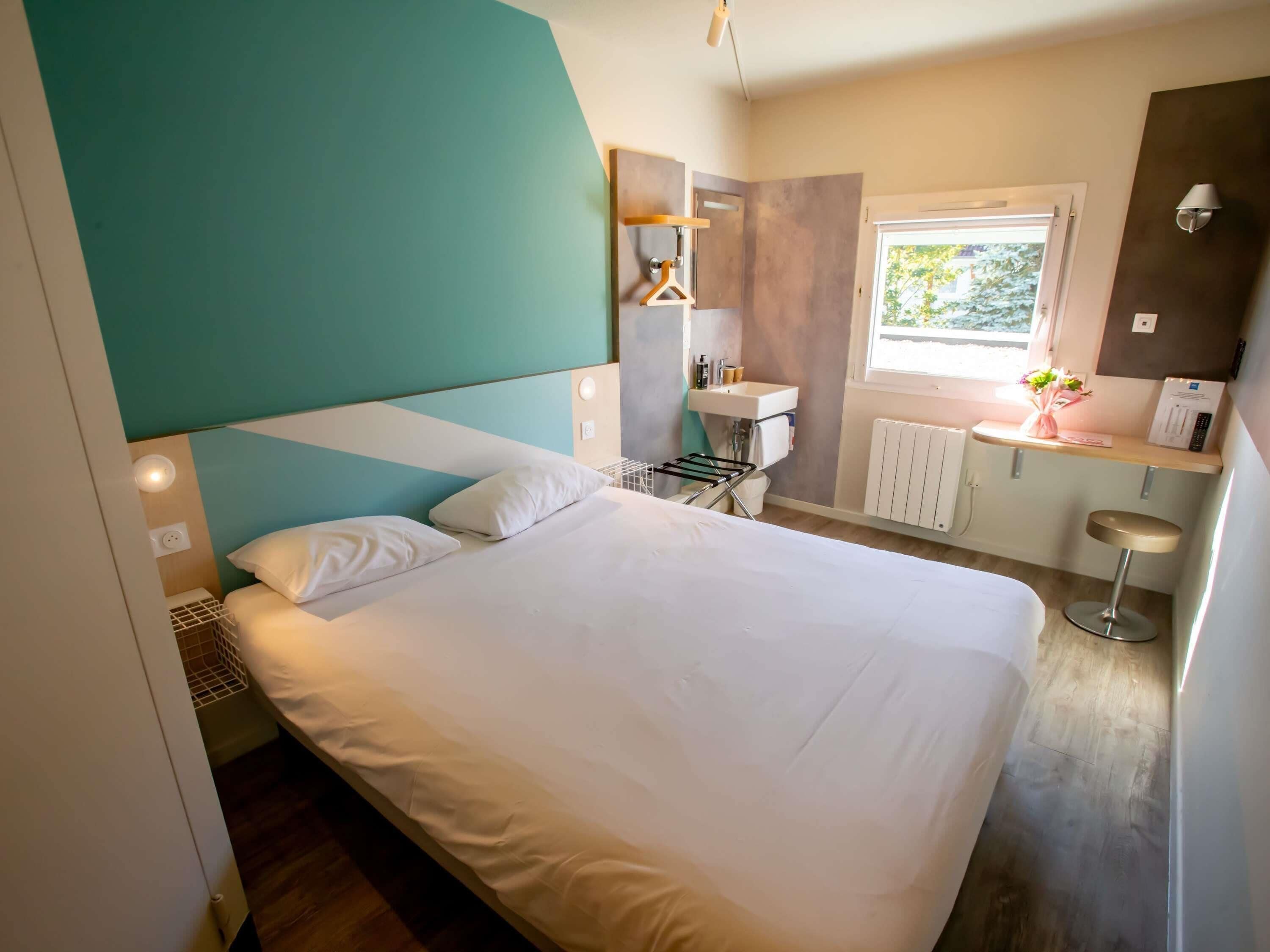 Double Room | In-room safe, desk, soundproofing, free cots/infant beds