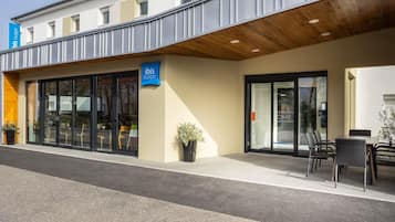 Extérieur