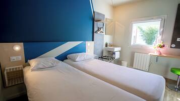 Coffres-forts dans les chambres, bureau, chambres insonorisées