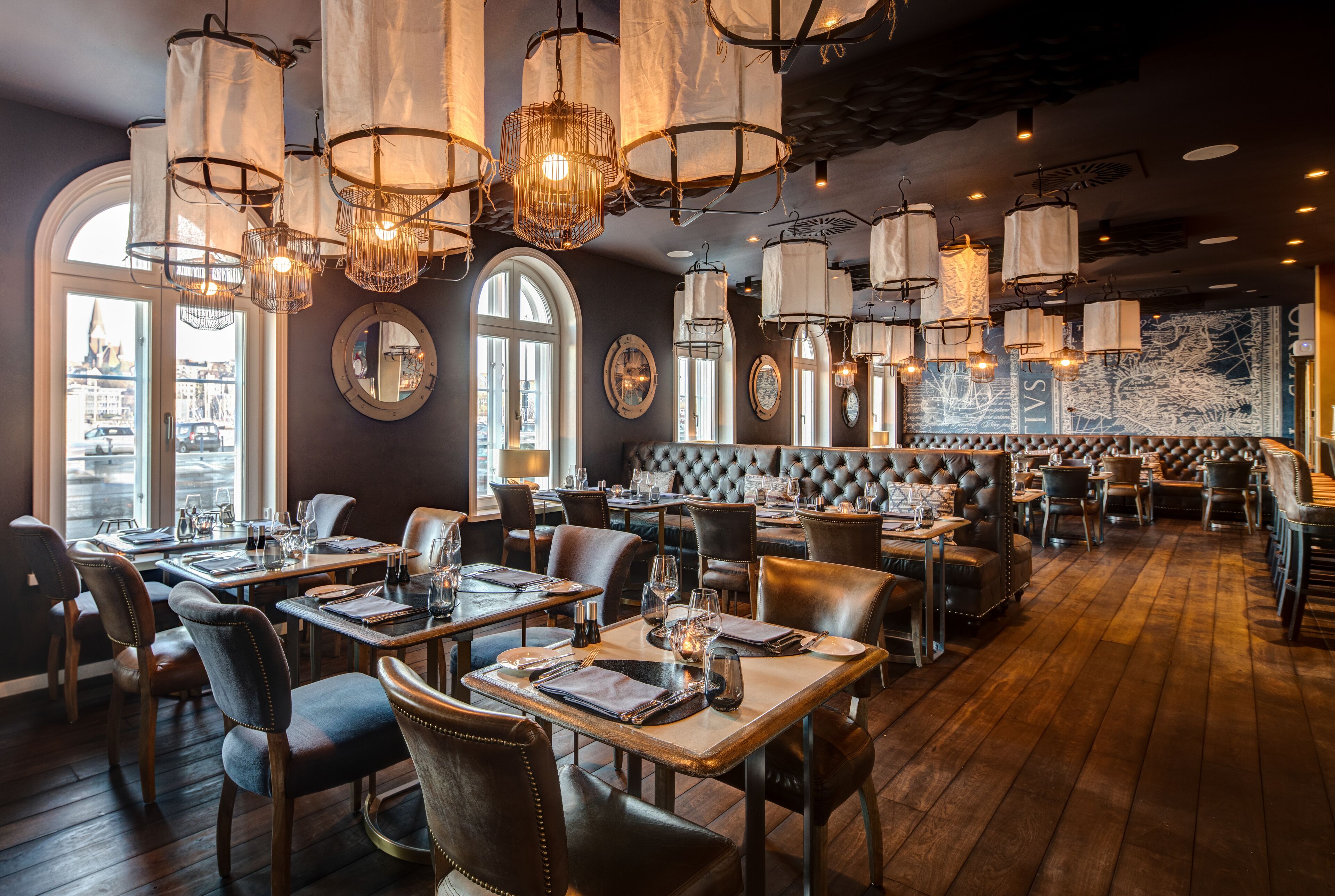 Se sirven cenas y cocina regional