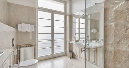 Apart Hotel Akropolis