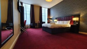 Iron/ironing board, WiFi (free) - John Francis Basset by Wetherspoon (Camborne)