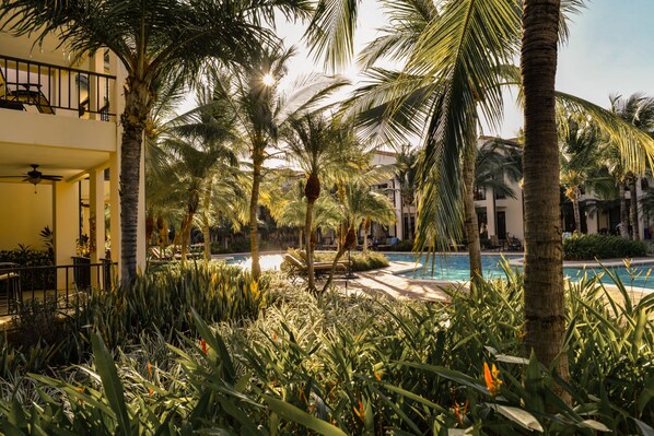 Exterior - Coco Breeze Private Residence (Sardinal)