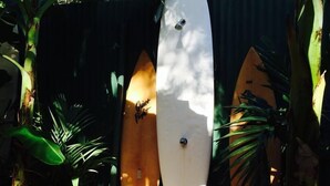 Exterior detail - Coral Reef Surf Hostel (Tamarindo)
