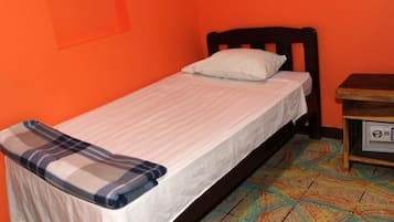 Soundproofing, free WiFi