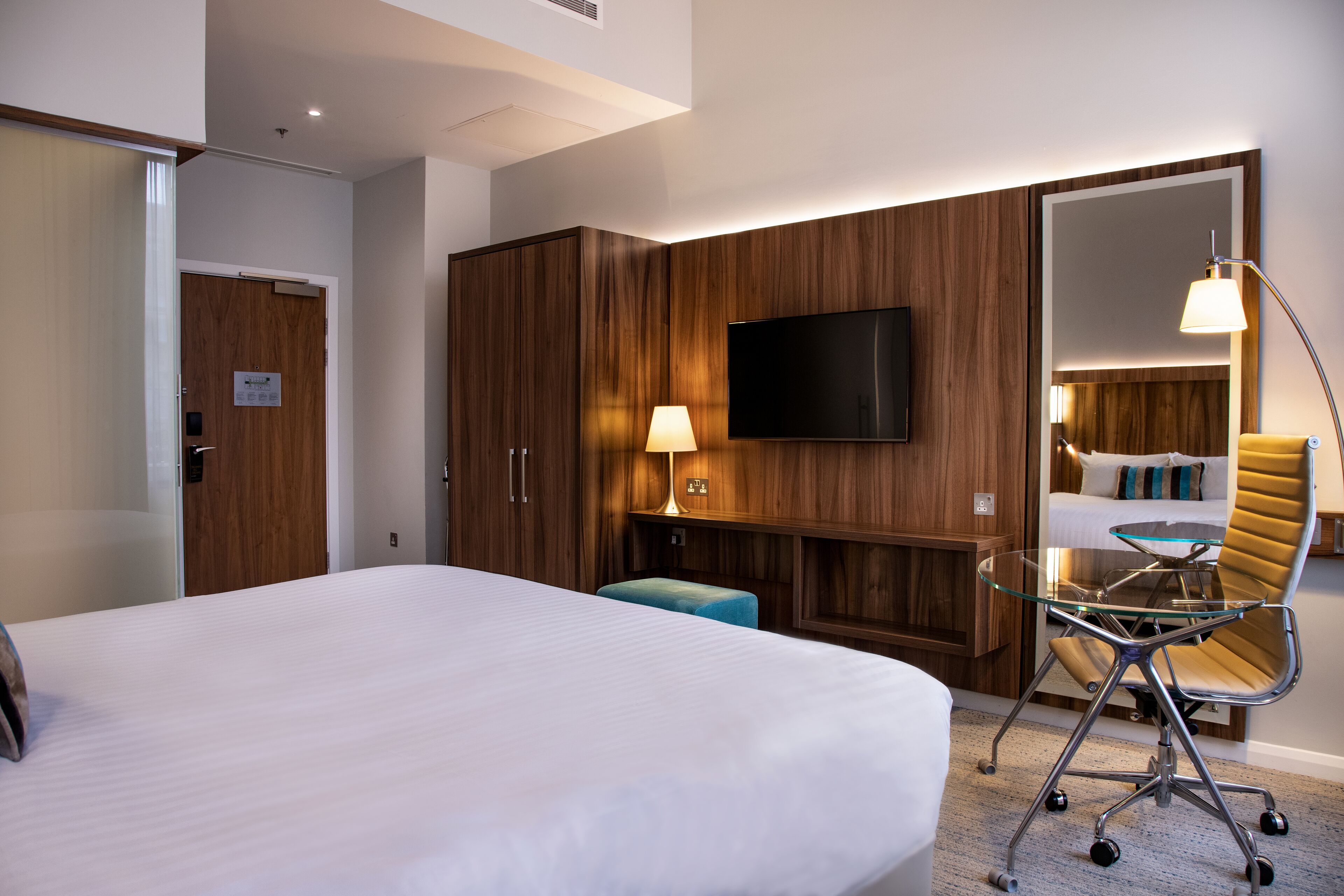 Photo - Courtyard by Marriott Edinburgh