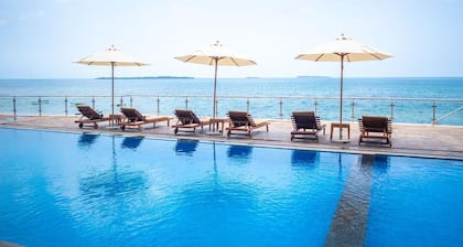Golden Tulip Zanzibar Resort