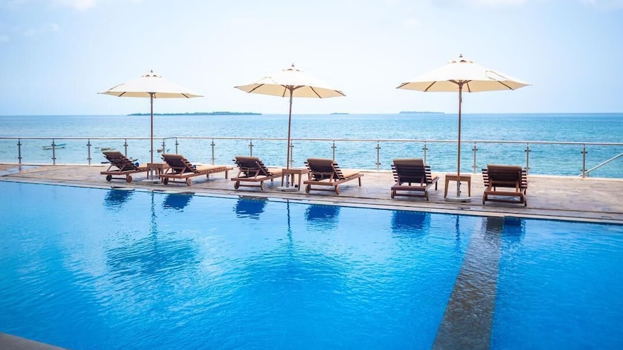Golden Tulip Zanzibar Resort