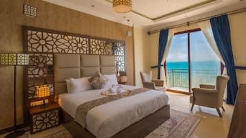 Chambre supĂ©rieure, 1 trĂšs grand lit, vue sur lâocĂ©an | 1 chambre, draps en coton Ă©gyptien, literie de qualitĂ©, couette en duvet