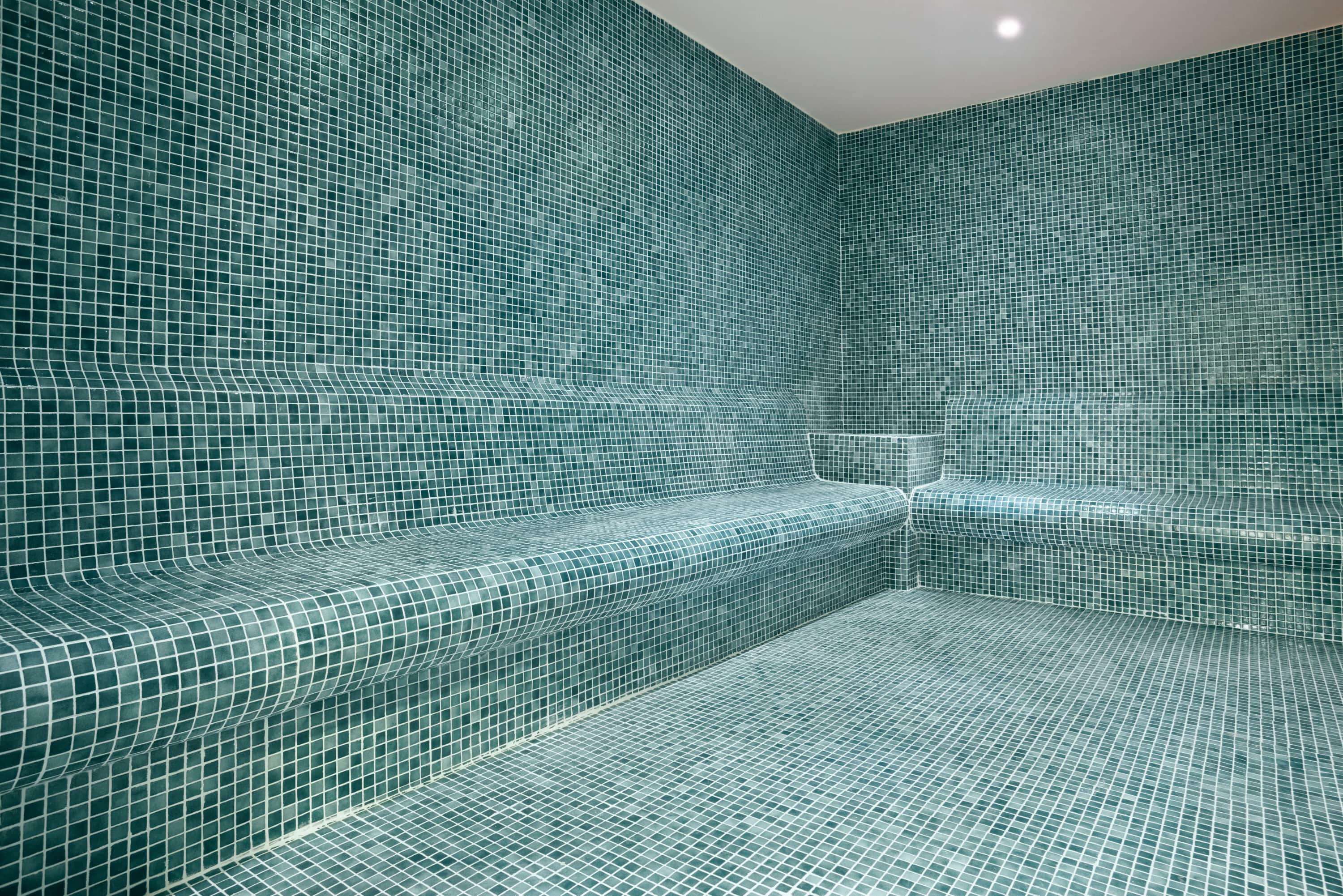 sauna, turkish bath/hammam, massages