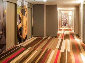 Skrivbord, ljudisolering, gratis wi-fi och sängkläder