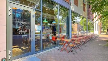 Bar (in der Unterkunft)