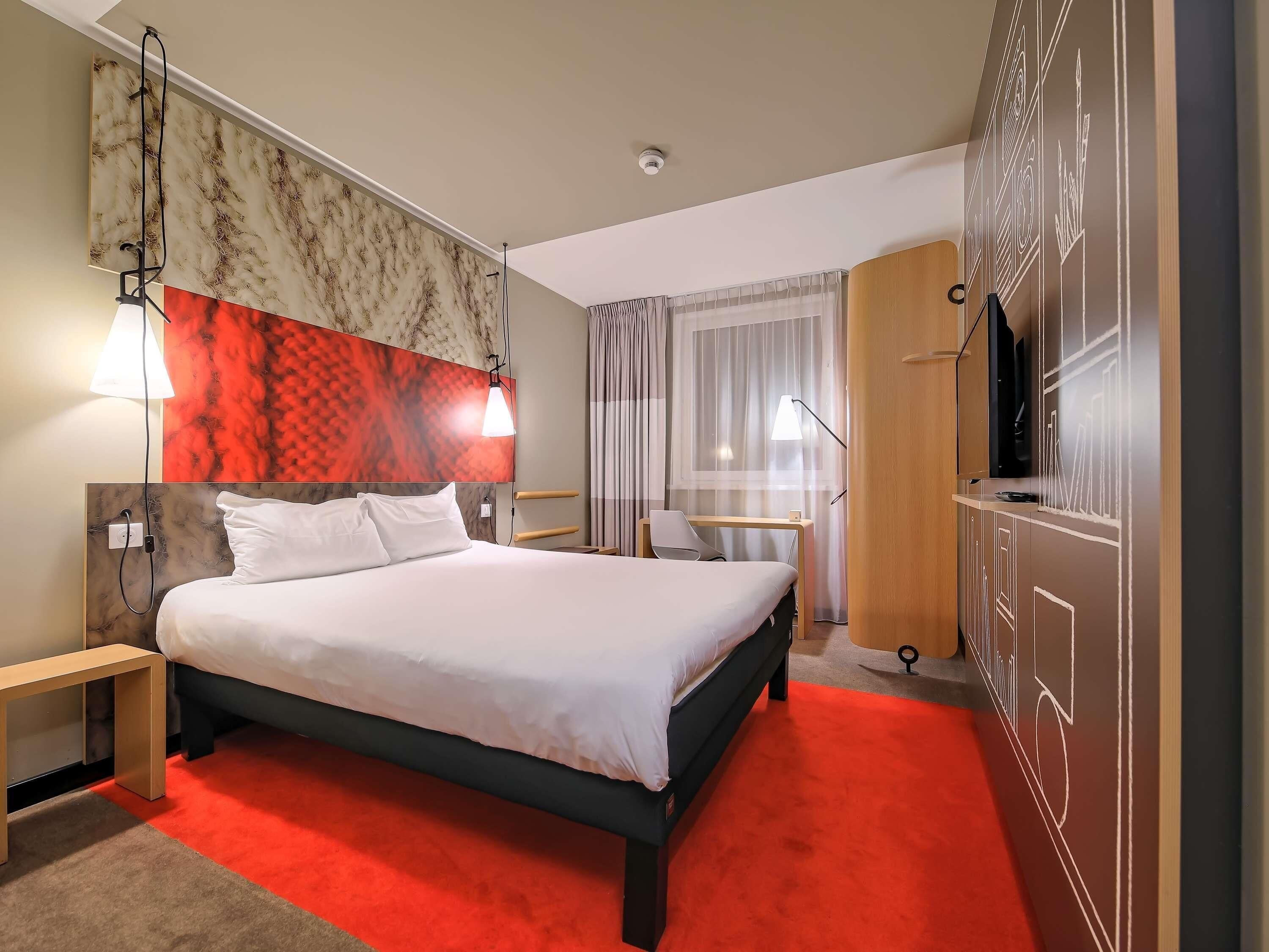 Habitación Confort, 1 cama doble | Escritorio, sistema de insonorización, wifi gratis y ropa de cama